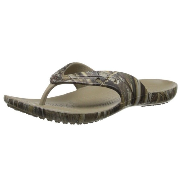 womens camo crocs flip flops